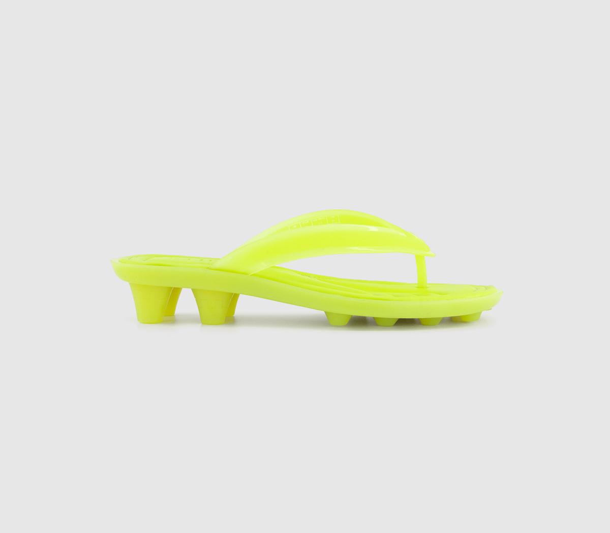 PUMAFENTY Cat Cleat Sandals PUMAFENTY Cat Cleat SandalsLime Sheen