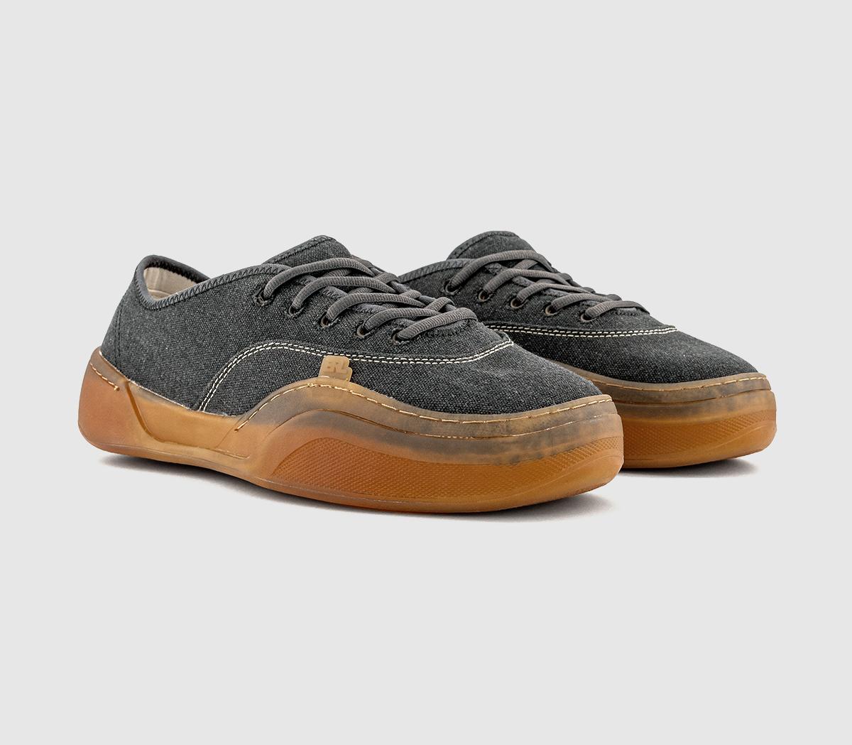 Comme Des GarconsCamino Low Skate SneakersBlack