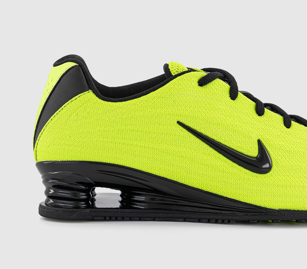 NikeShox Z TrainersCyber Black