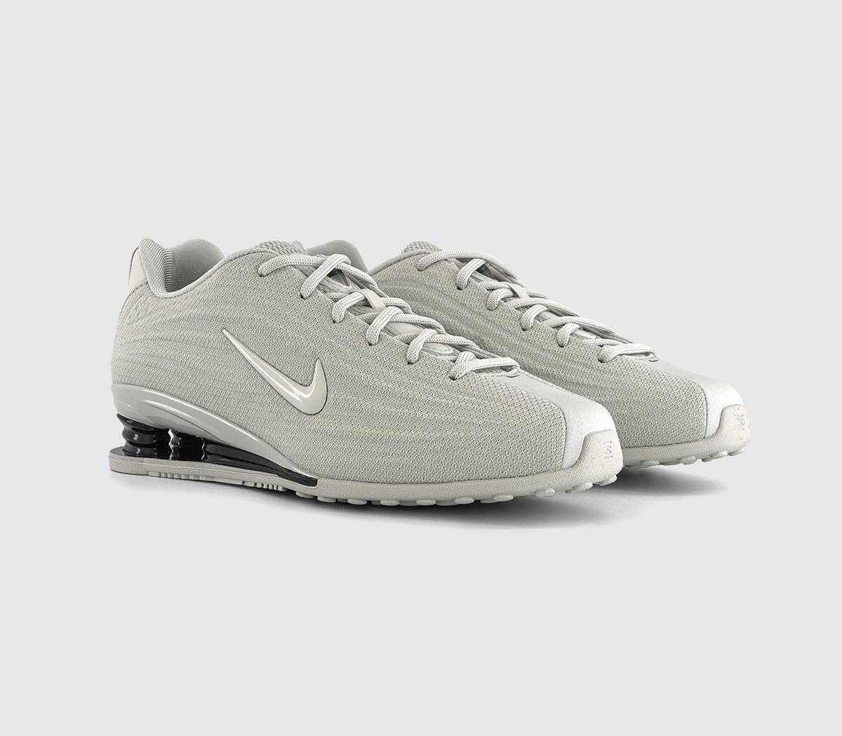 NikeShox Z TrainersLight Bone Light Bone Black Phantom
