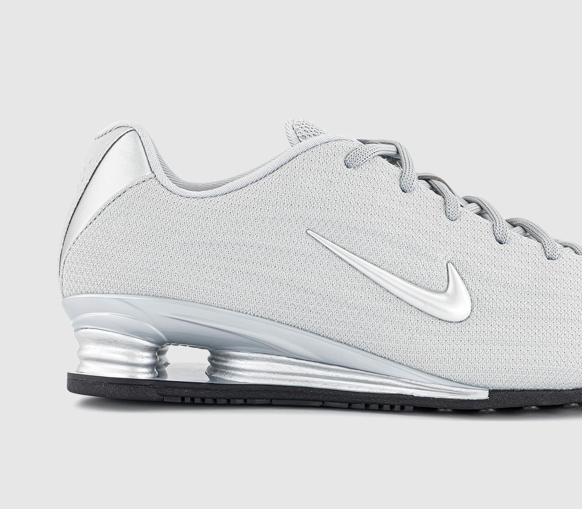 NikeShox Z TrainersSilver Silver Black Metallic Silver