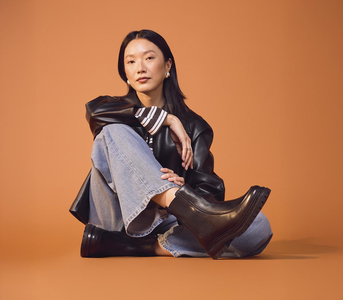 OFFICEAriel Cleated Chelsea BootsBlack Leather