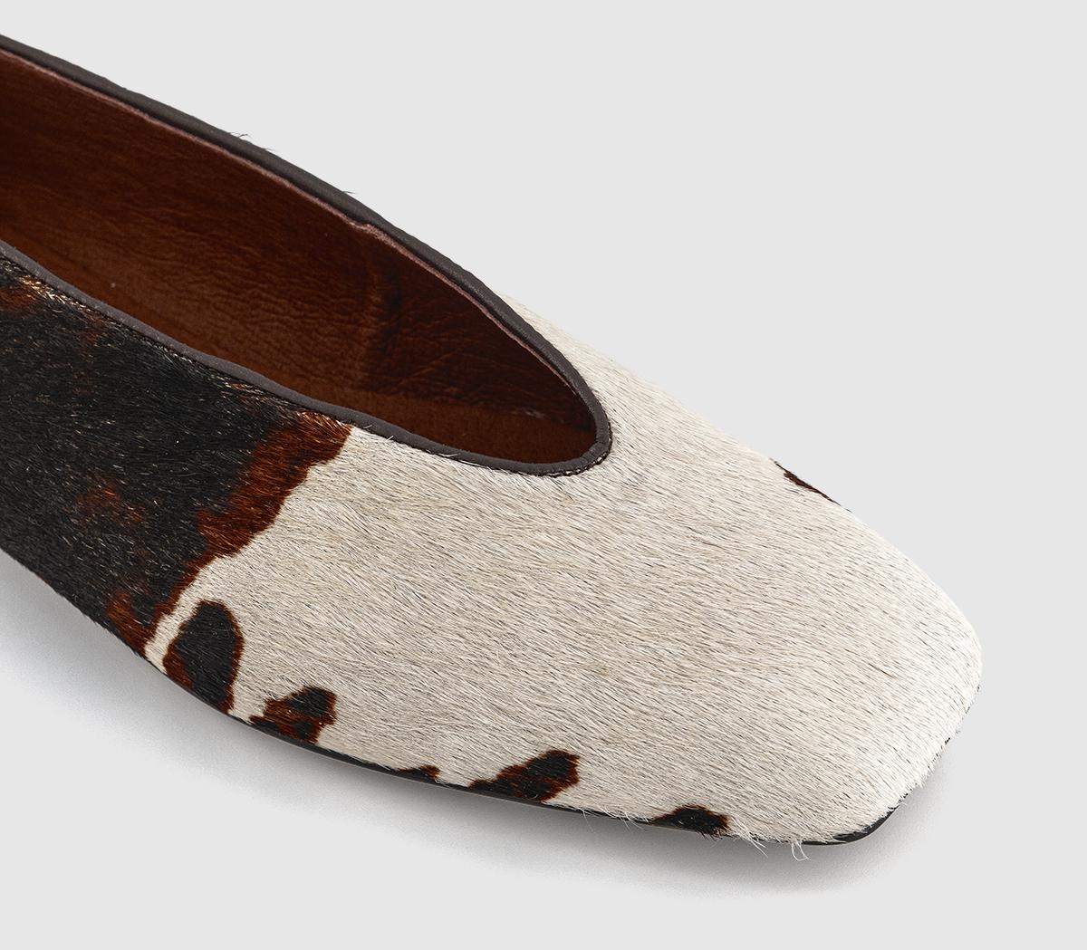 Tony BiancoBayley Ballet Pumps Tony BiancoBayley Ballet PumpsTan Beige Cow