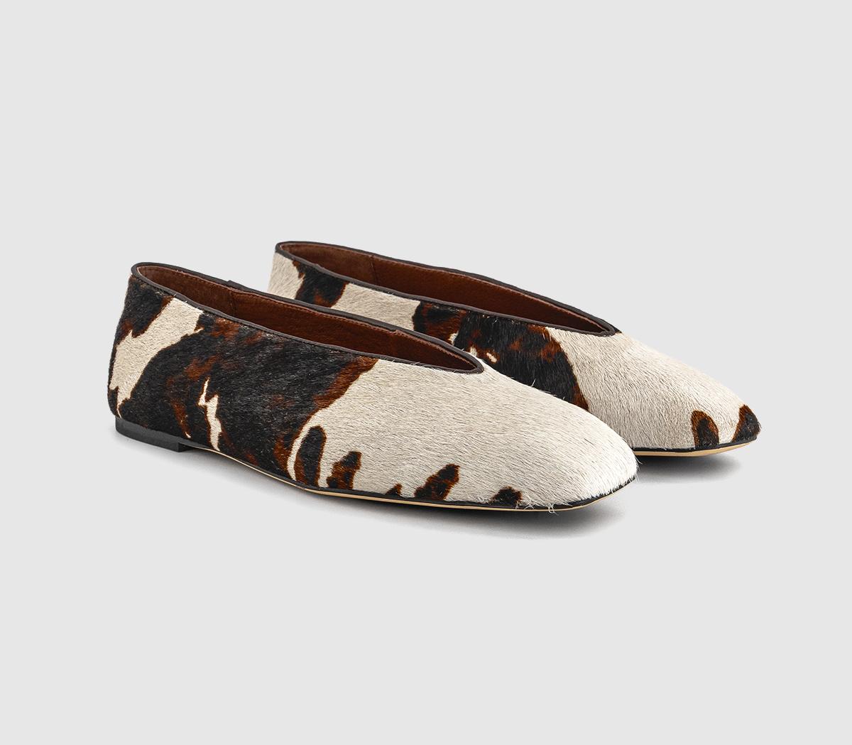 Tony BiancoBayley Ballet Pumps Tony BiancoBayley Ballet PumpsTan Beige Cow