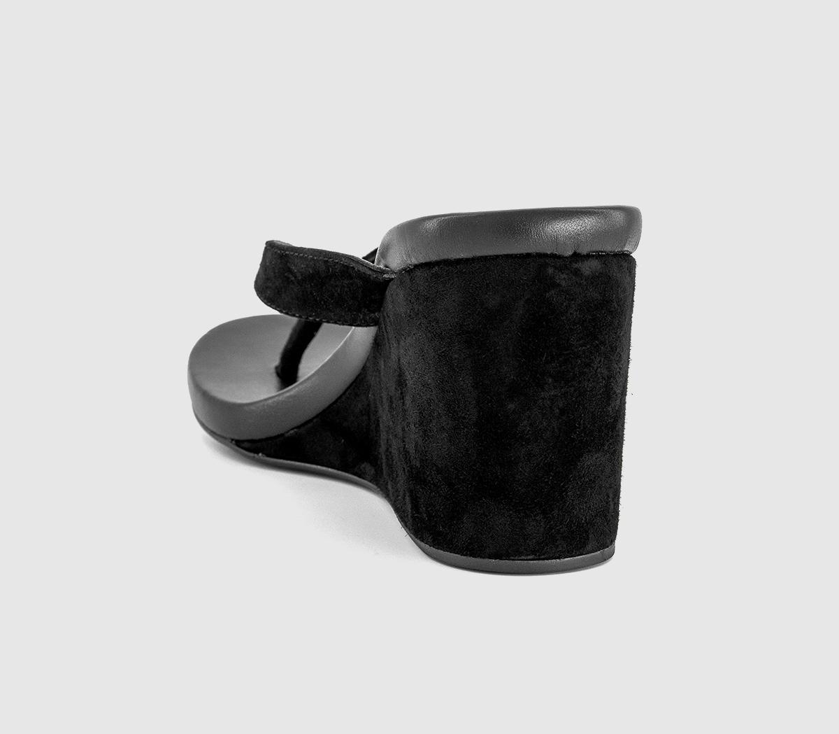 Tony BiancoAvanti Wedge Heels Tony BiancoAvanti Wedge HeelsBlack