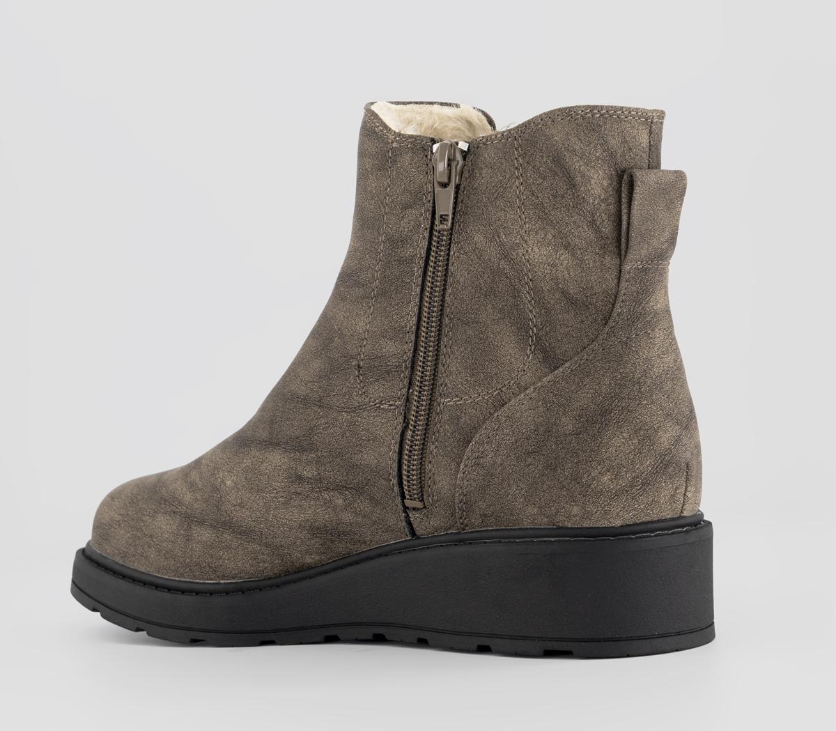 Blowfish MalibuKali Fur Lined Chelsea BootsDark Brown