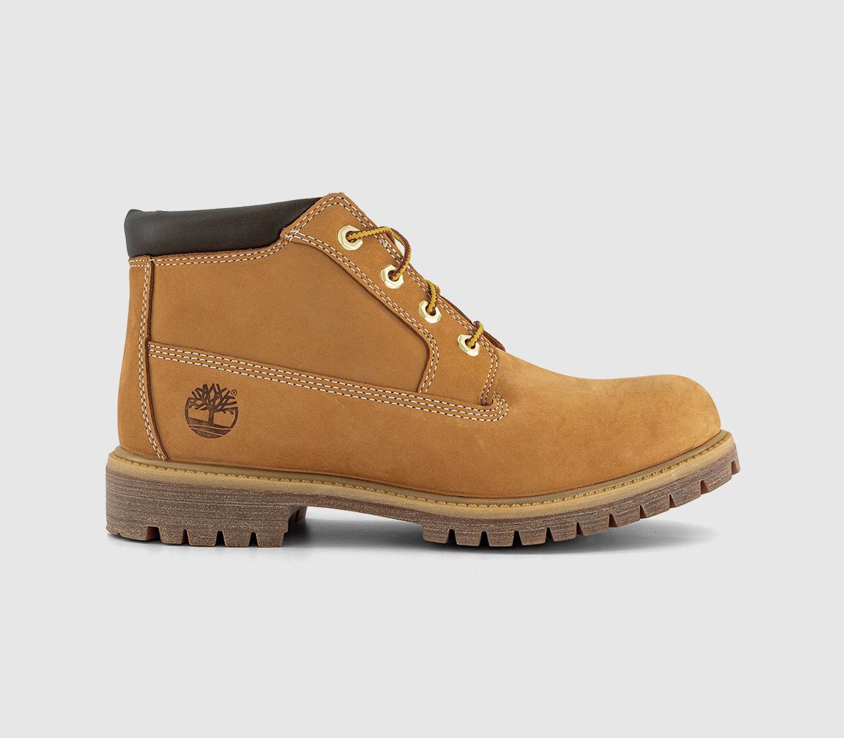 Timberland Premium Chukka Boots Wheat Nubuck  Natural in Men's Size 9, Office Shoes
