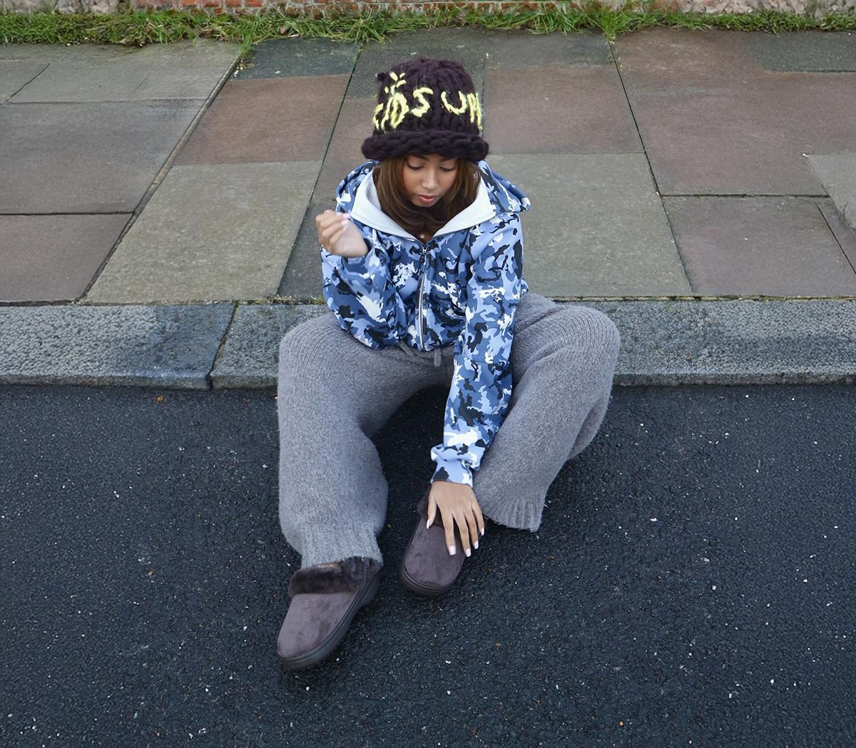 CrocsClassic Unfurgettable Suede ClogsEspresso