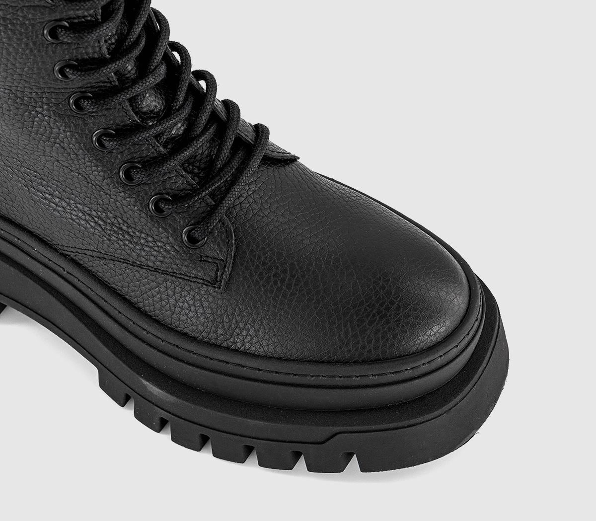 Steve MaddenCoast Lace Up BootsBlack Leather