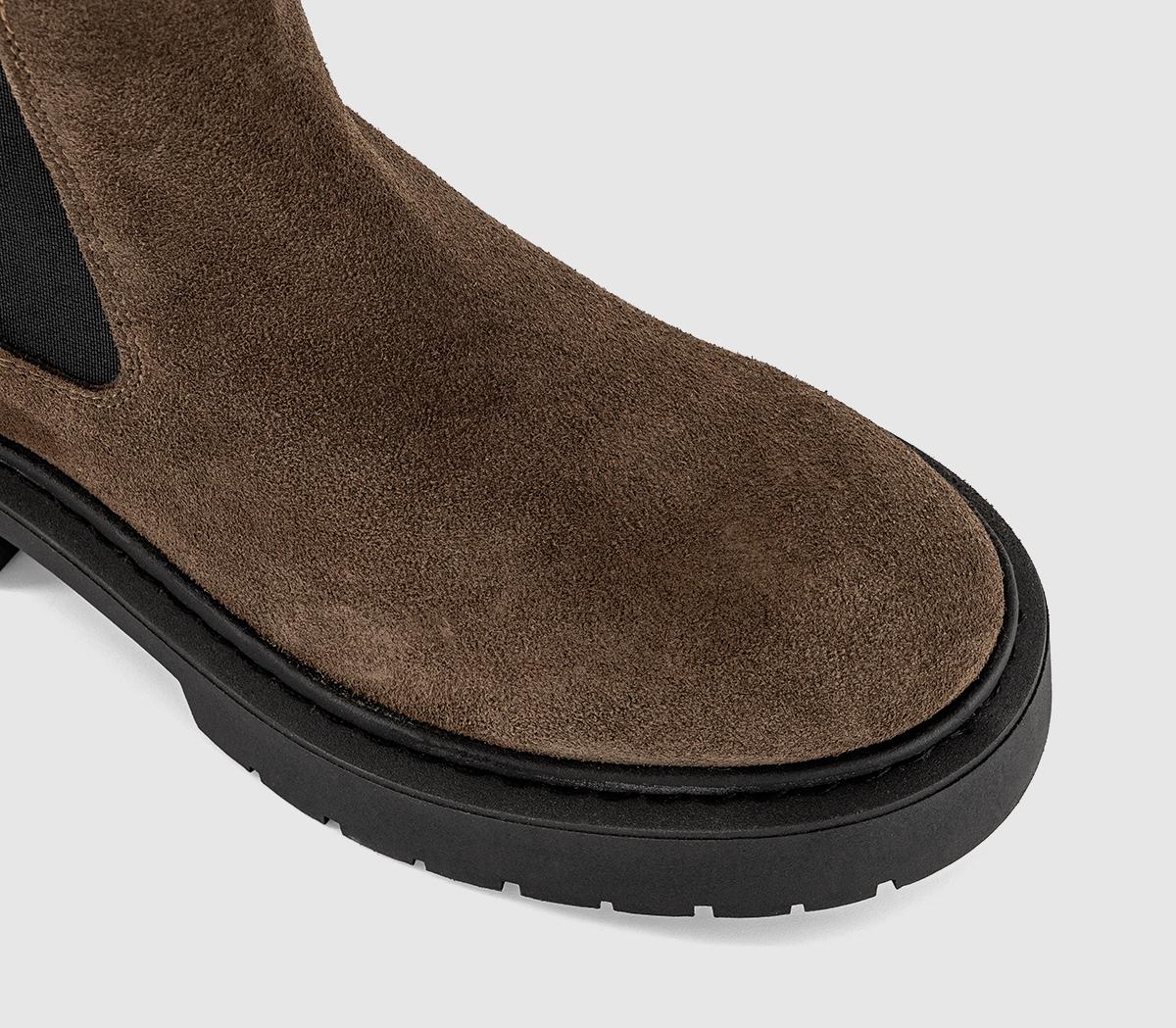 Steve MaddenGlennis Chelsea BootsTaupe Suede