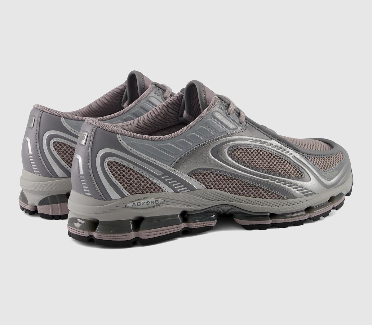 New BalanceAbzorb 1890 TrainersTruffle Salt Silver Metallic