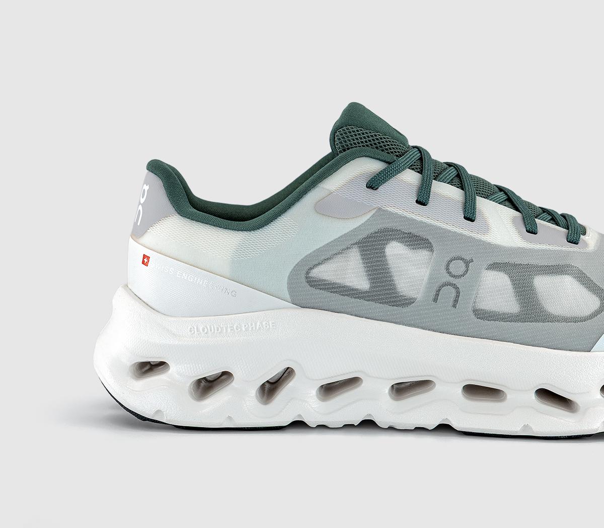 ONCloudtilt Remix TrainersOlive Ivory