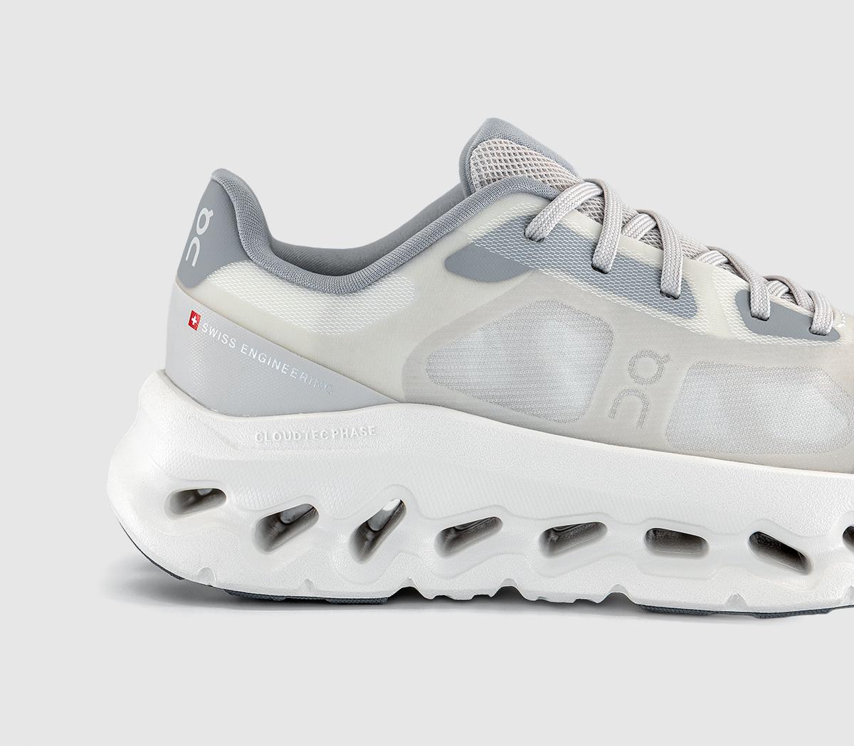 ONCloudtilt Remix TrainersAlloy Ivory F