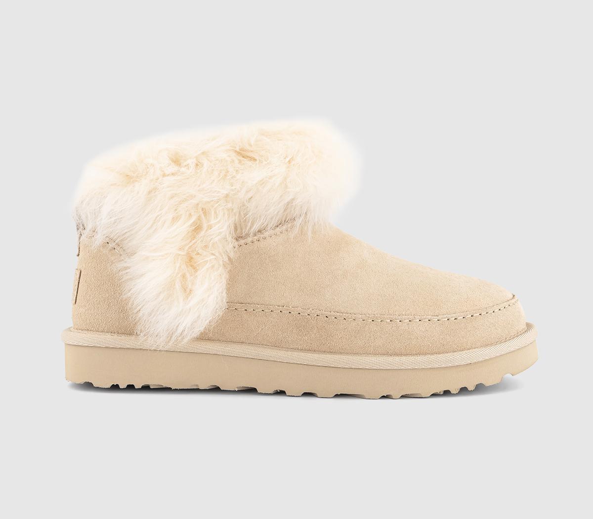 Ugg Classic Ultra Mini Chalet Boots Sandcastle  Natural in Women's Size 6, Office Shoes