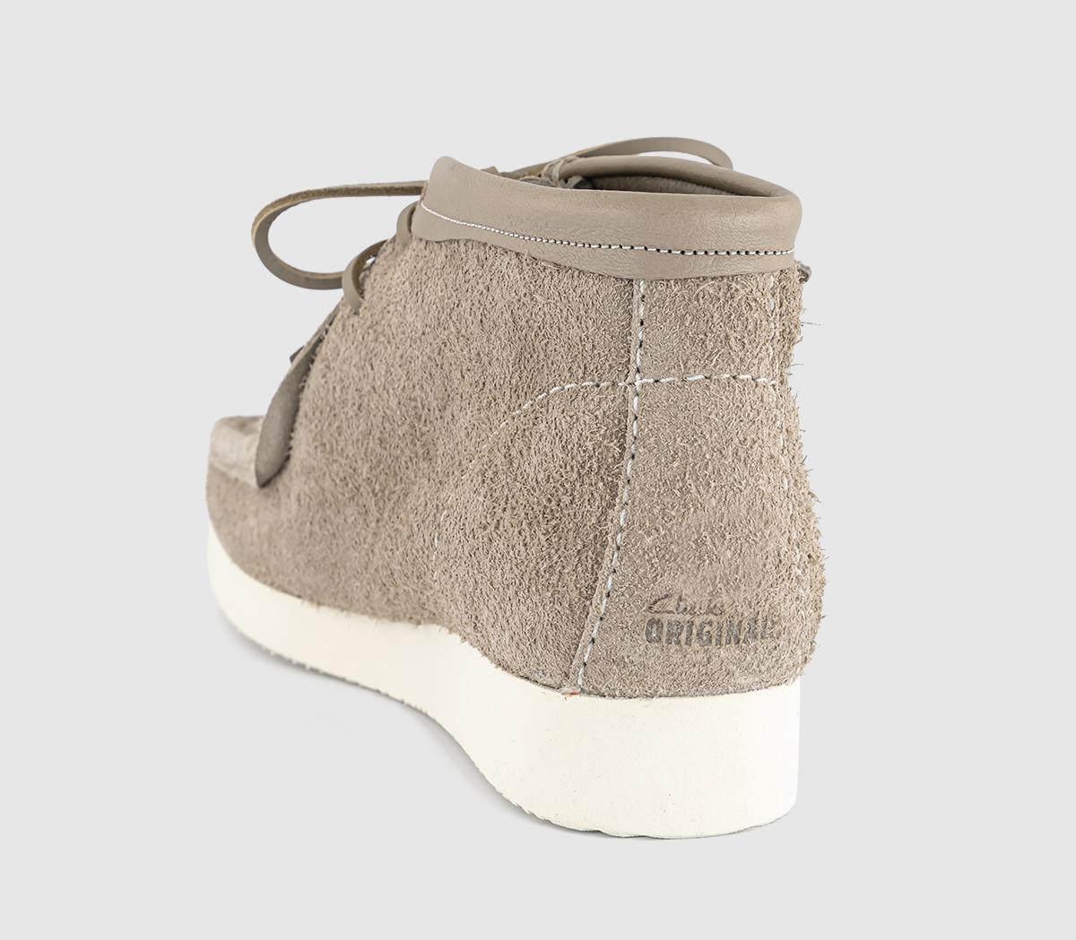 Clarks OriginalsInvincible Wallabee ShoesTaupe
