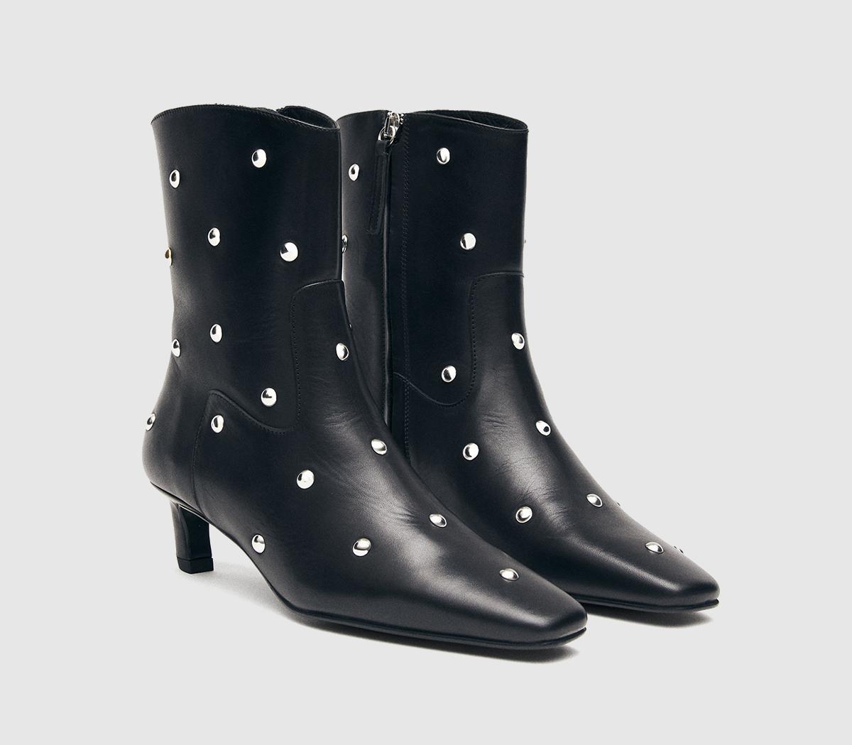 ALOHASNash Studs Ankle BootsBlack Leather