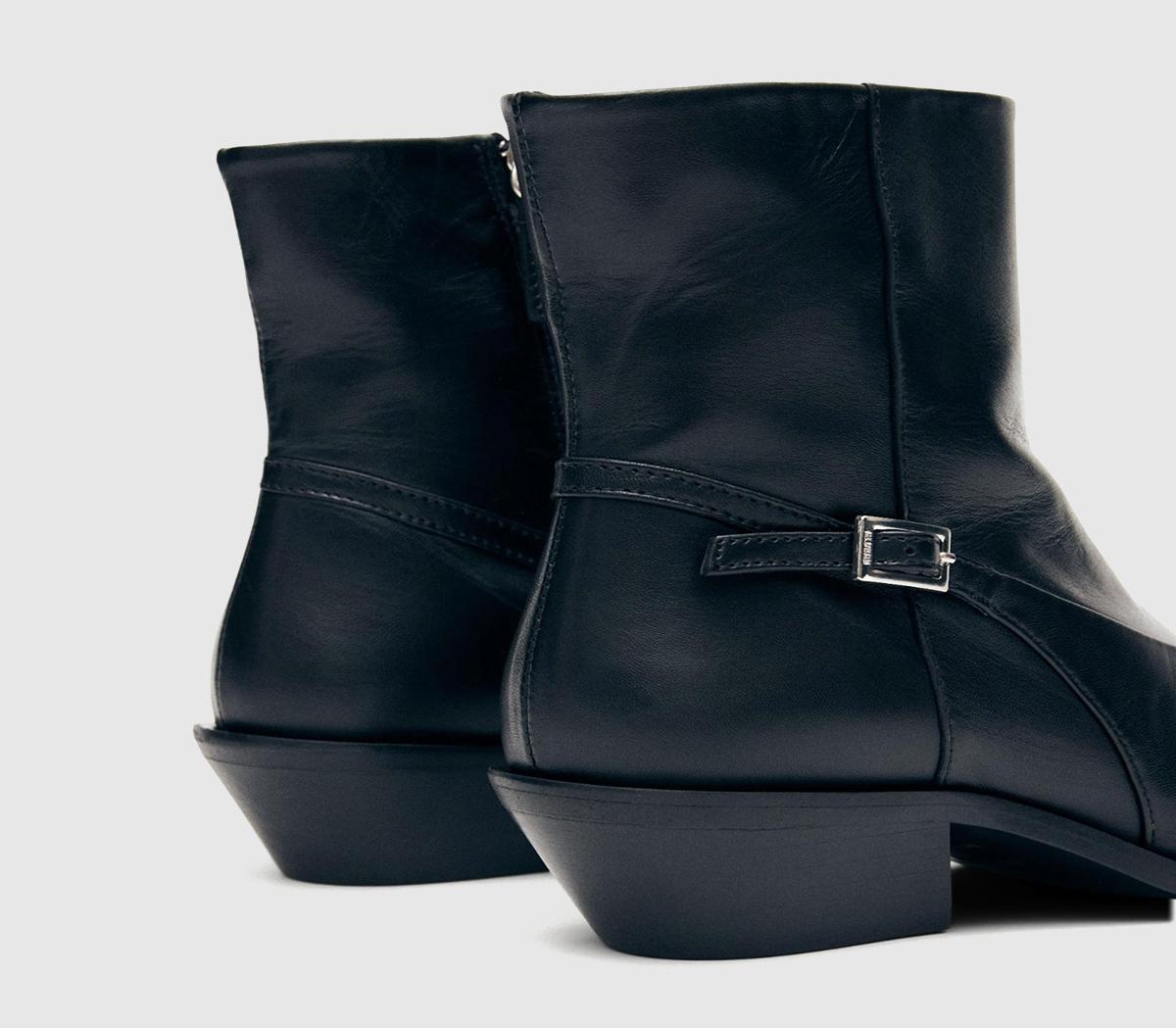 ALOHASLizzie Black Buckle BootsBlack Leather