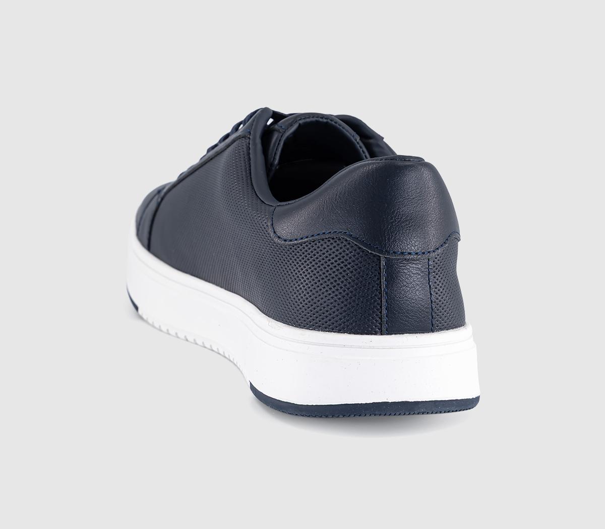 OFFICECasper Perf Detail 7 Eye TrainersNavy