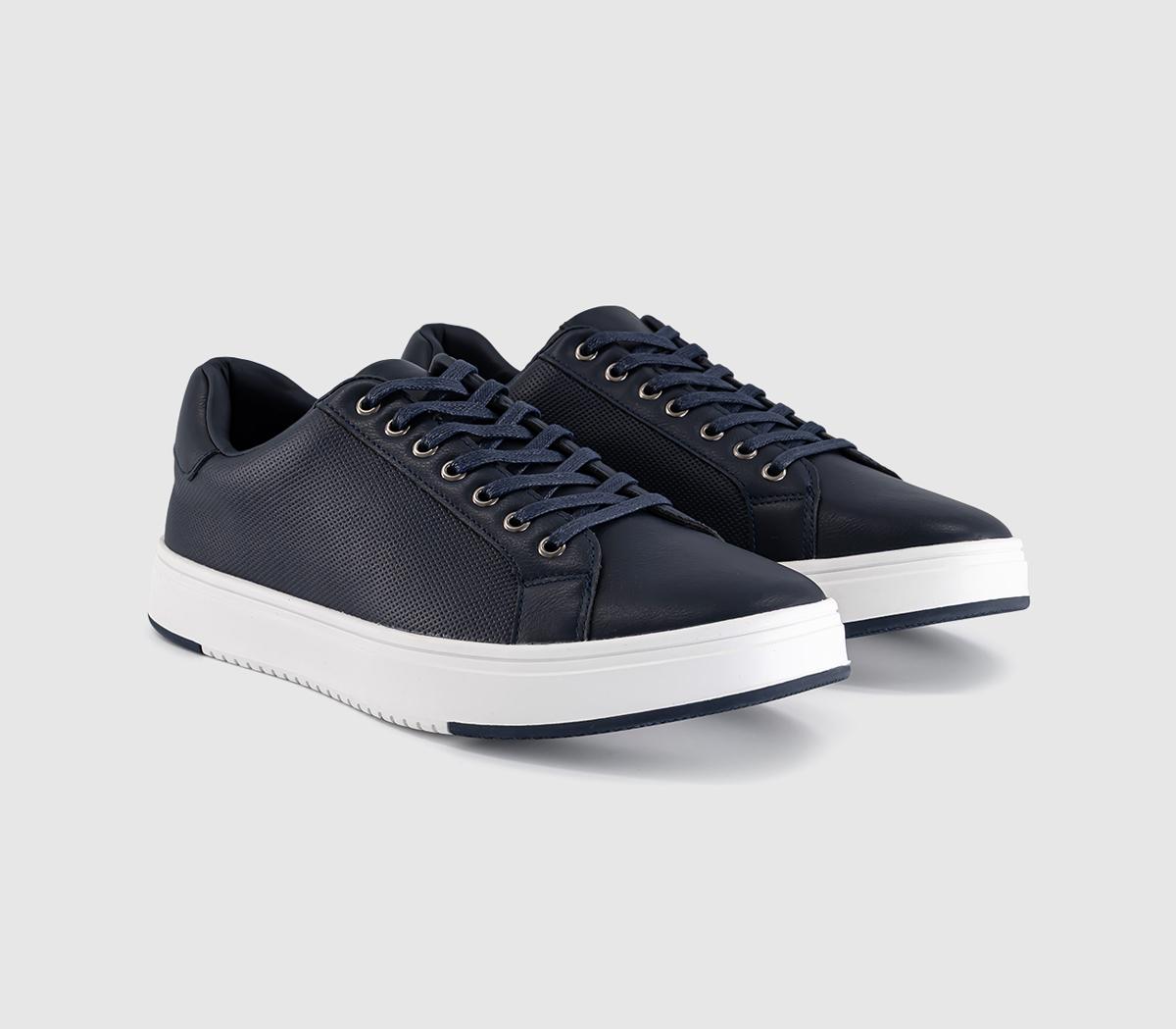 OFFICECasper Perf Detail 7 Eye TrainersNavy