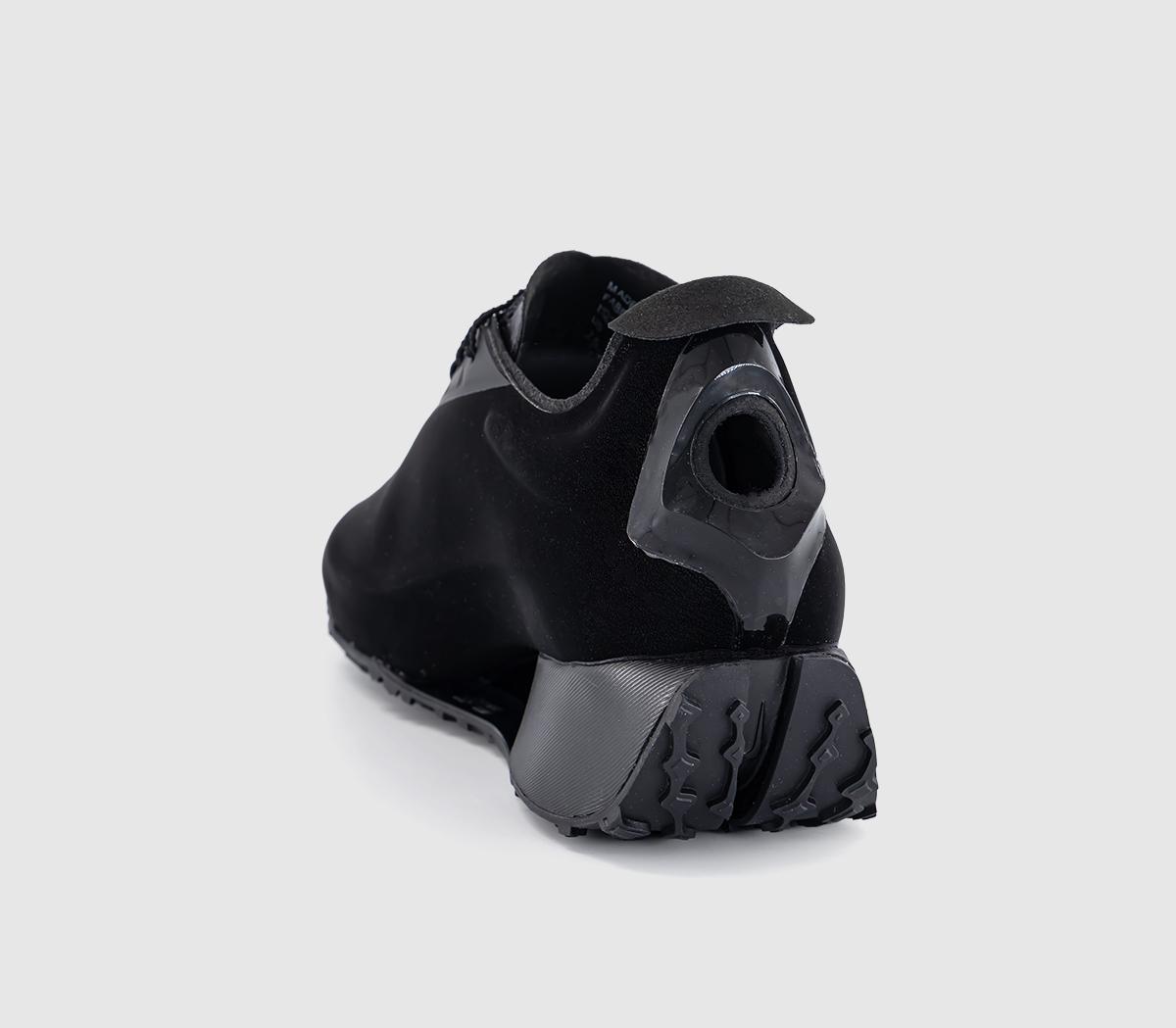 NikeFirst Sight Run TrainersBlack Black Mtlc Dark Grey