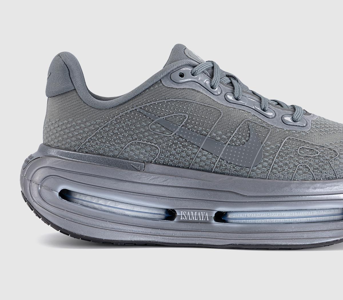 NikeVomero Premium TrainersIssamaya French Smoke Grey Smoke Grey Light Smoke