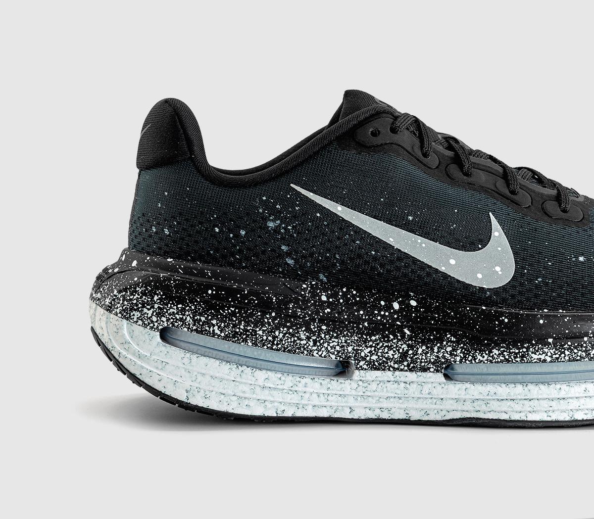 NikeVomero Premium TrainersBlack Metallic