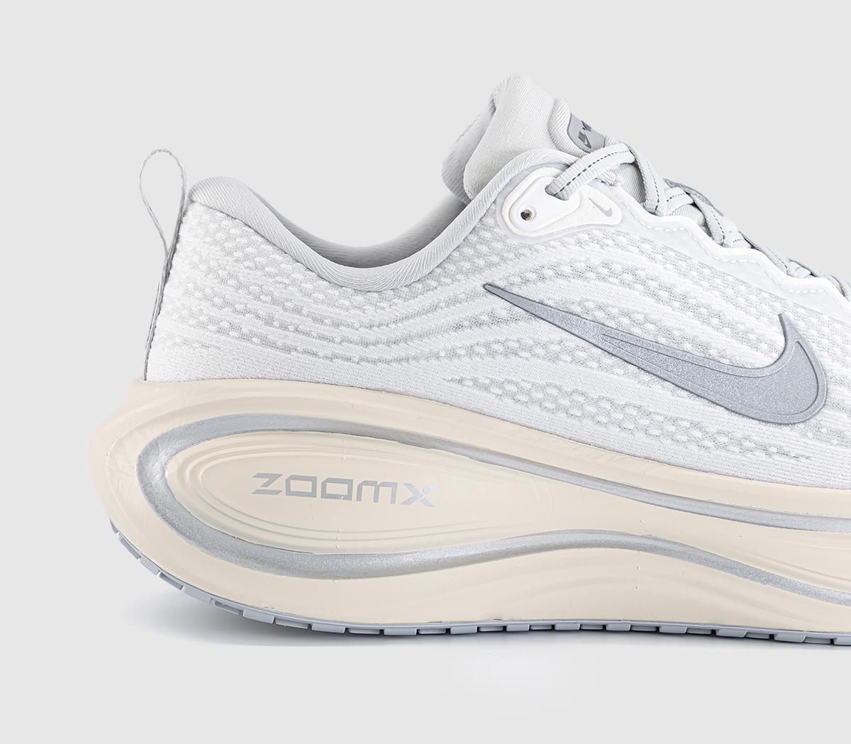 NikeNike Vomero Plus TrainersPlatinum Tint Reflect Silver Grey Fog