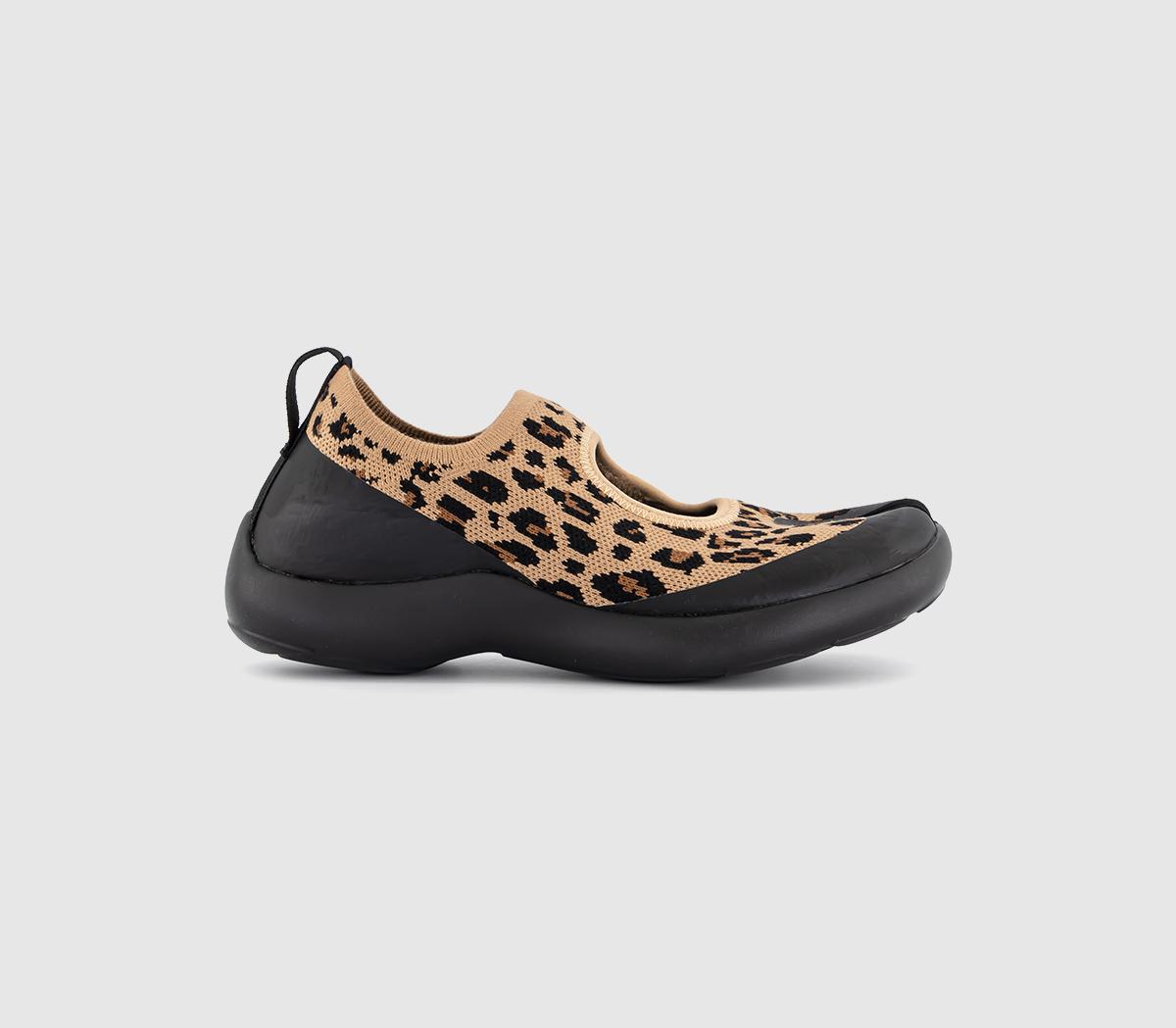 TabiTabi SandalsBrown Leopard