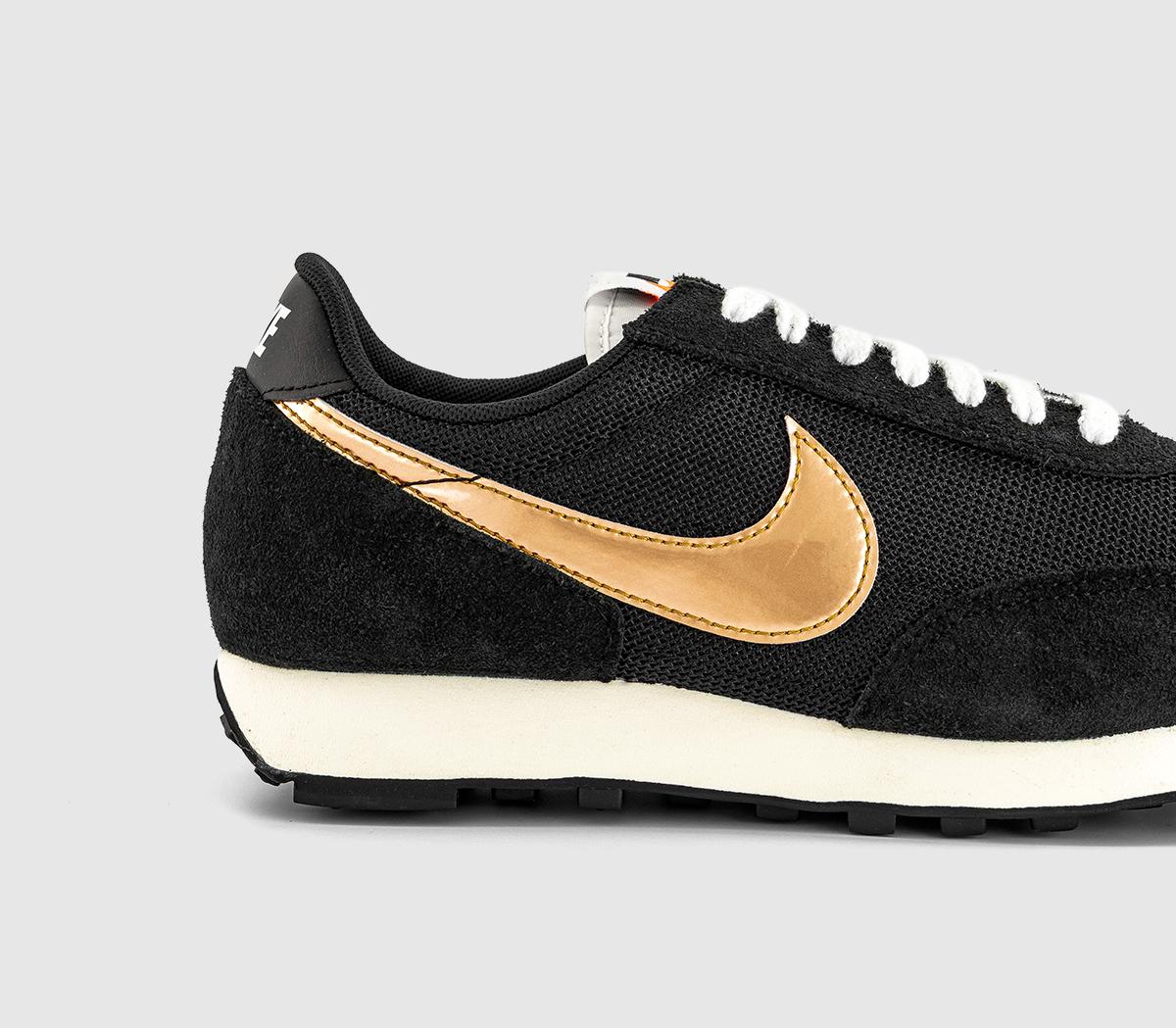 NikeDaybreak TrainersBlack Metallic Gold Black Sp
