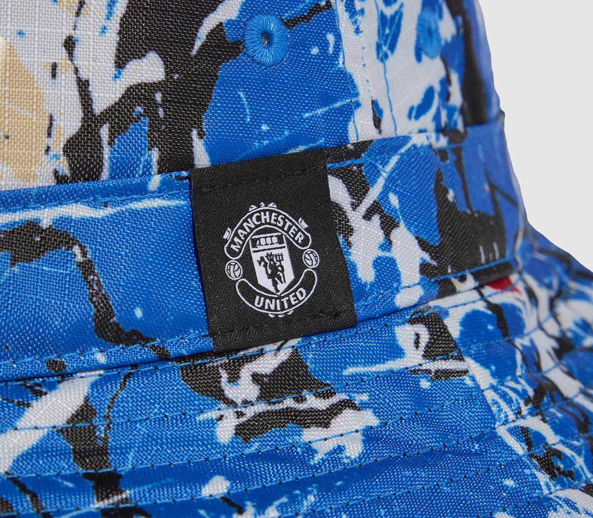 adidas MUFC x The Stone Roses Bucket Hat Bluebird White - Caps And Hats