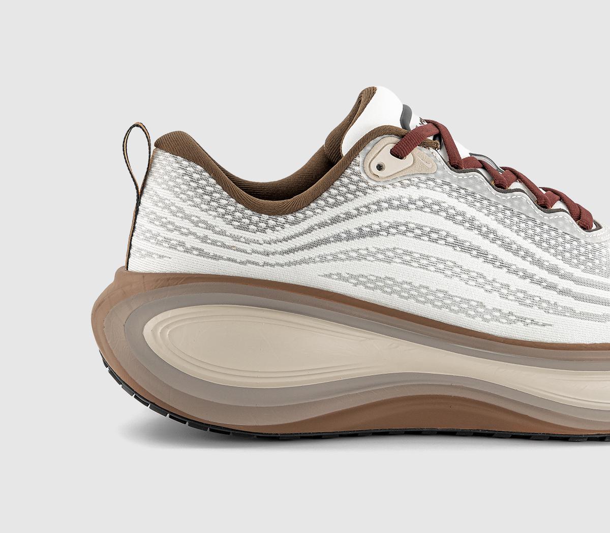 NikeVomero Plus TrainersSail Pecan Caldera Brown Black Dk Field Brown Stri