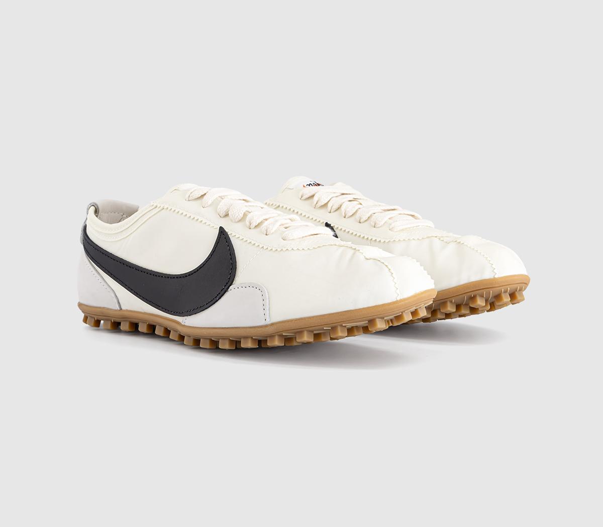 NikeMoon Shoe TrainersSail Black