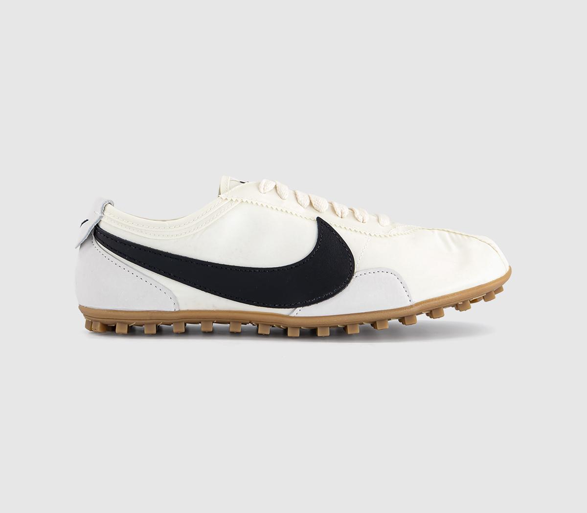 Nike Moon Shoe Trainers Sail  Black in Women's Size 7.5, Offspring