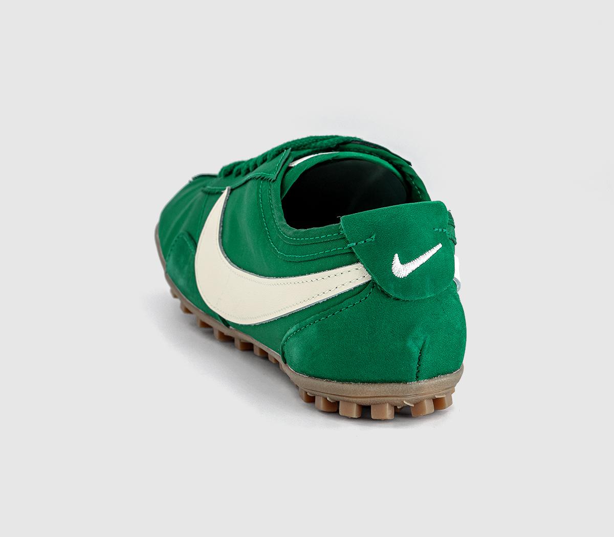 NikeMoon Shoe TrainersMalachite Soft Pearl Gum Light Brown