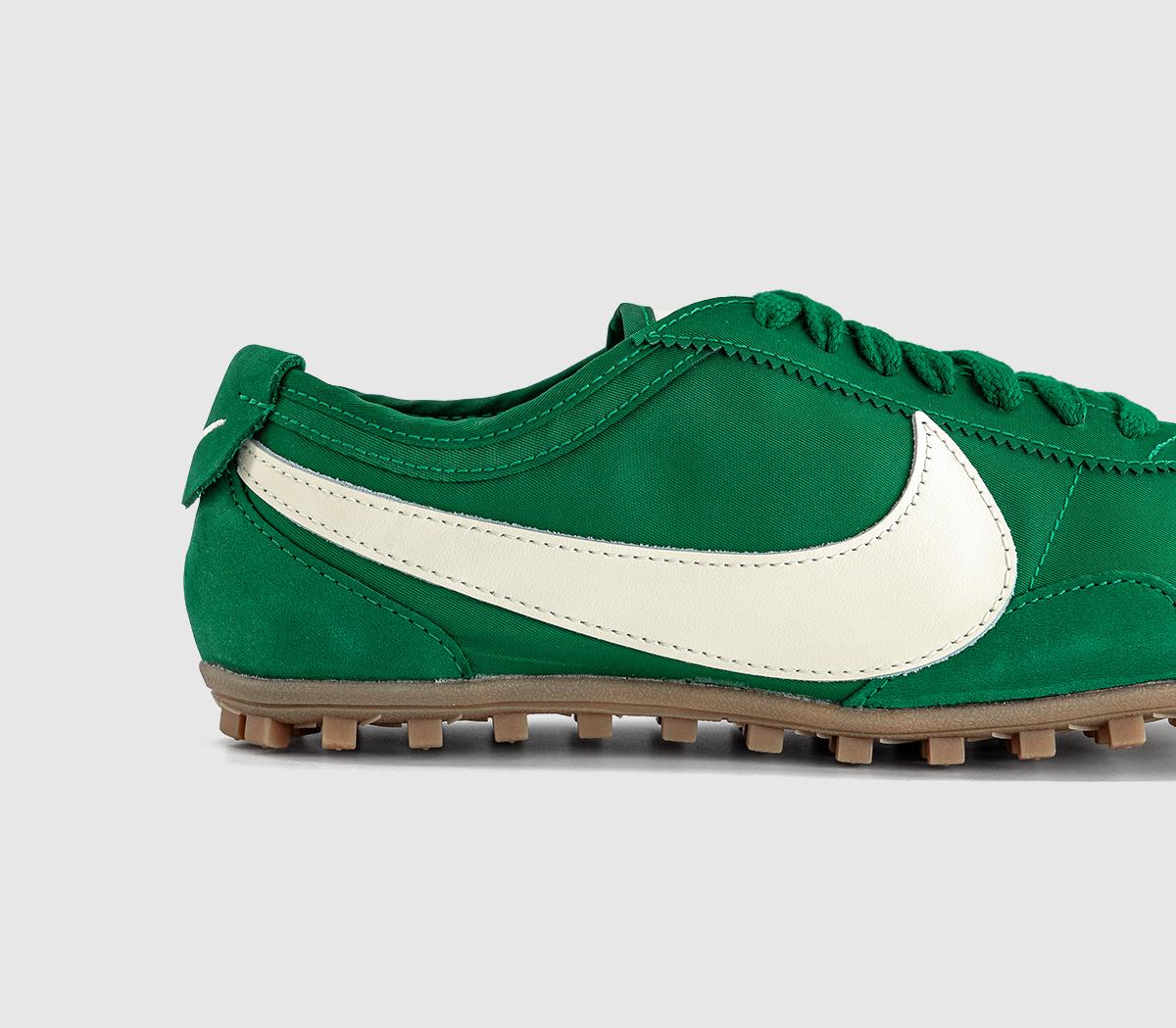 NikeMoon Shoe TrainersMalachite Soft Pearl Gum Light Brown