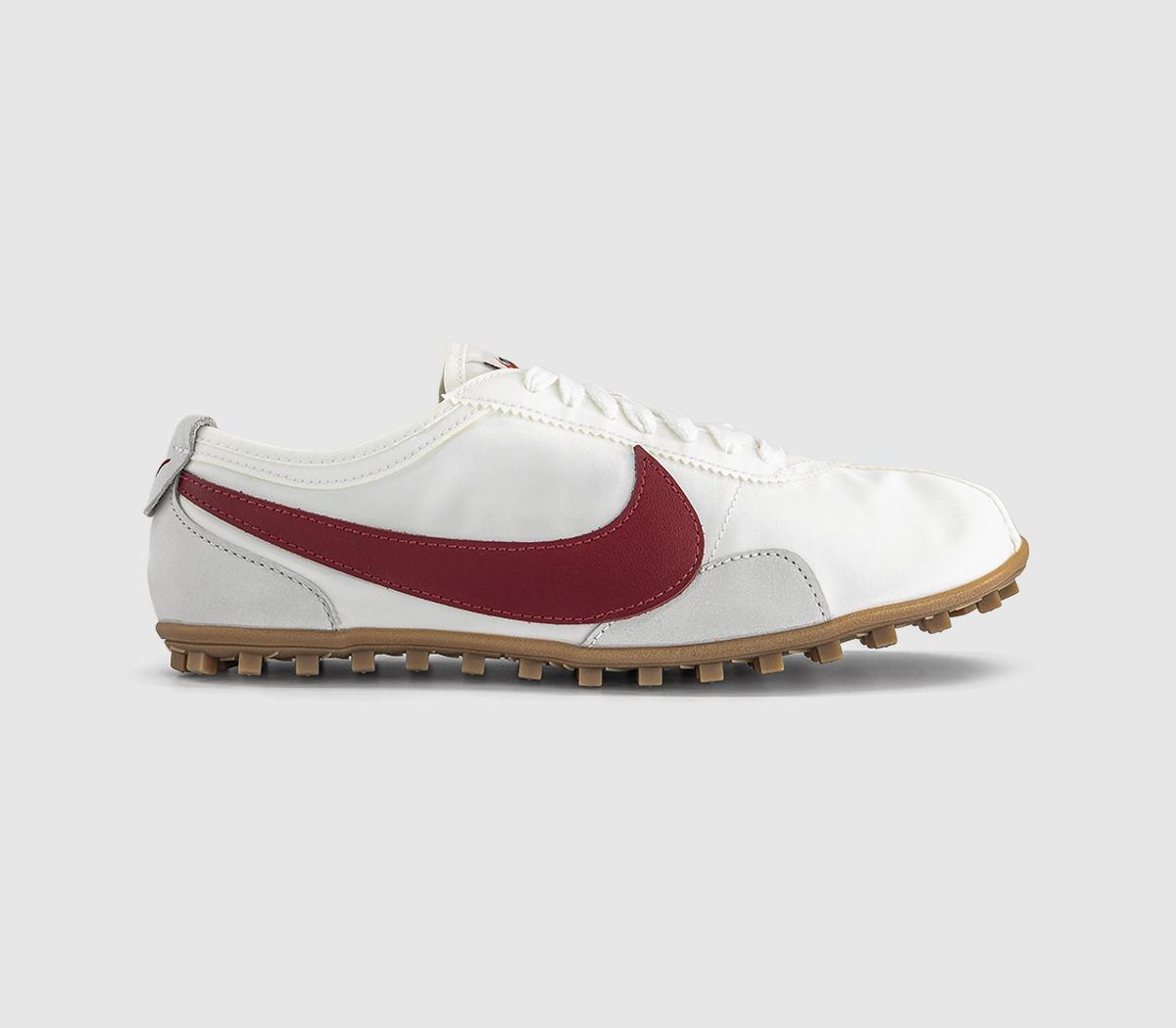 NikeMoon Shoe TrainersSummit White Team Crimson Gum Light Brown