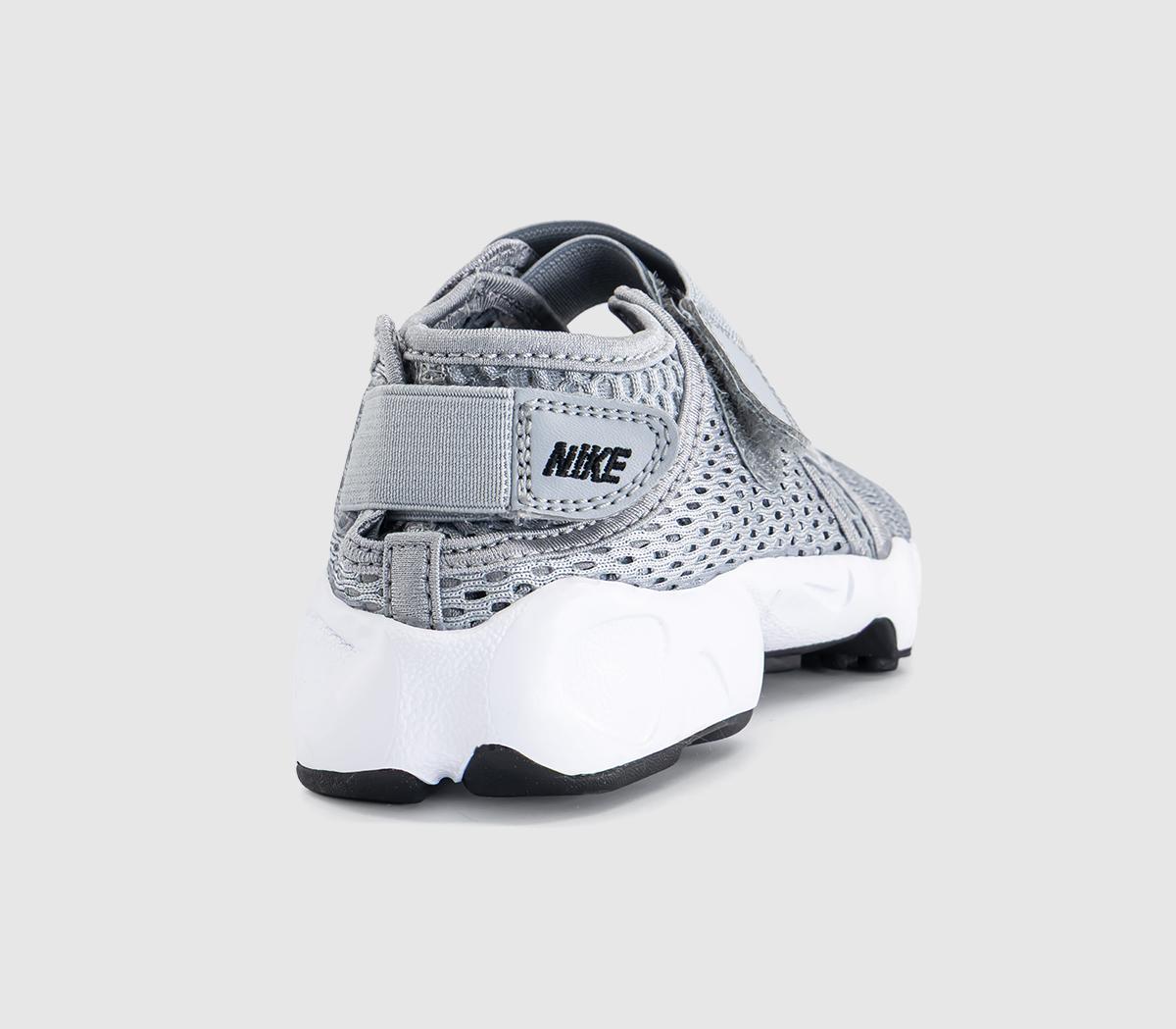 NikeRift Youth TrainersWolf Grey Blackwhite