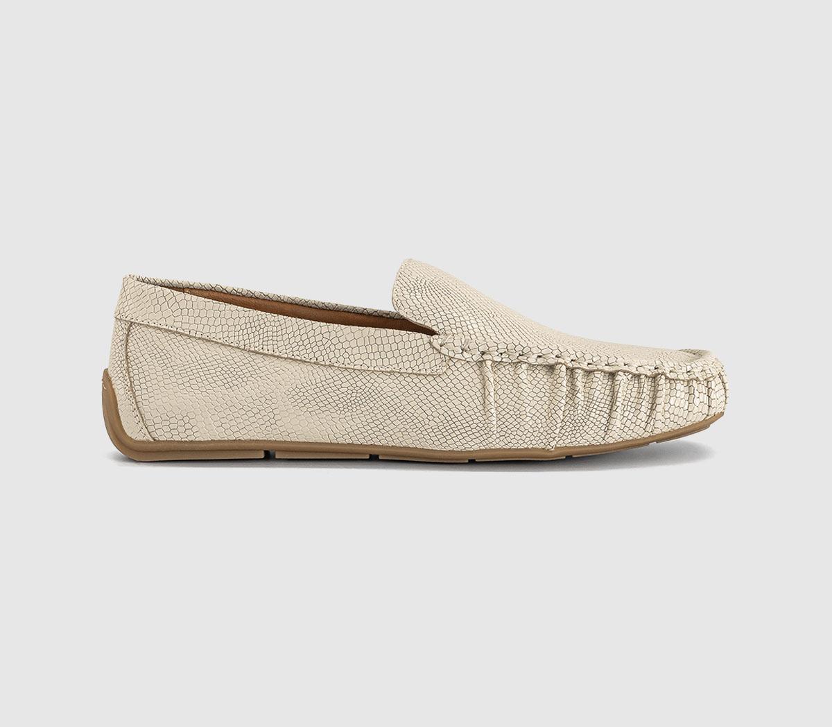 Vagabond ShoemakersMika Driver LoafersCream Embossed