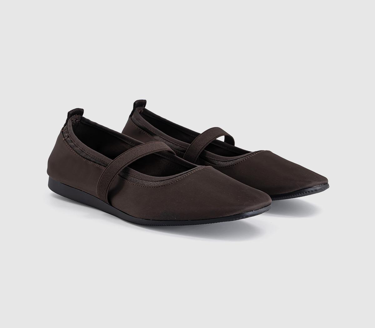 Vagabond ShoemakersHillary Ballet PumpsCoffee