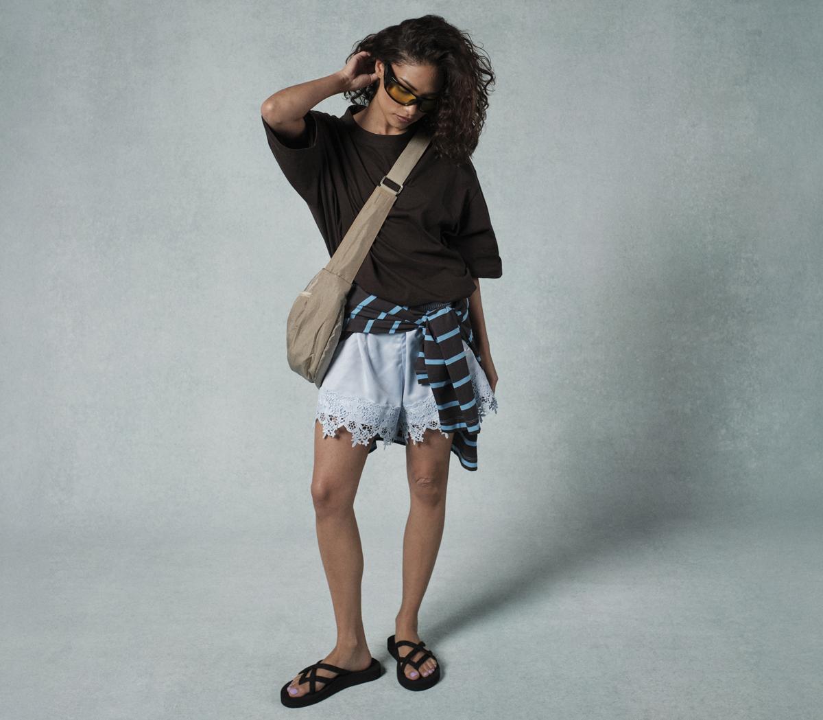 TevaOlow Ahu SandalsMix B Black On Black