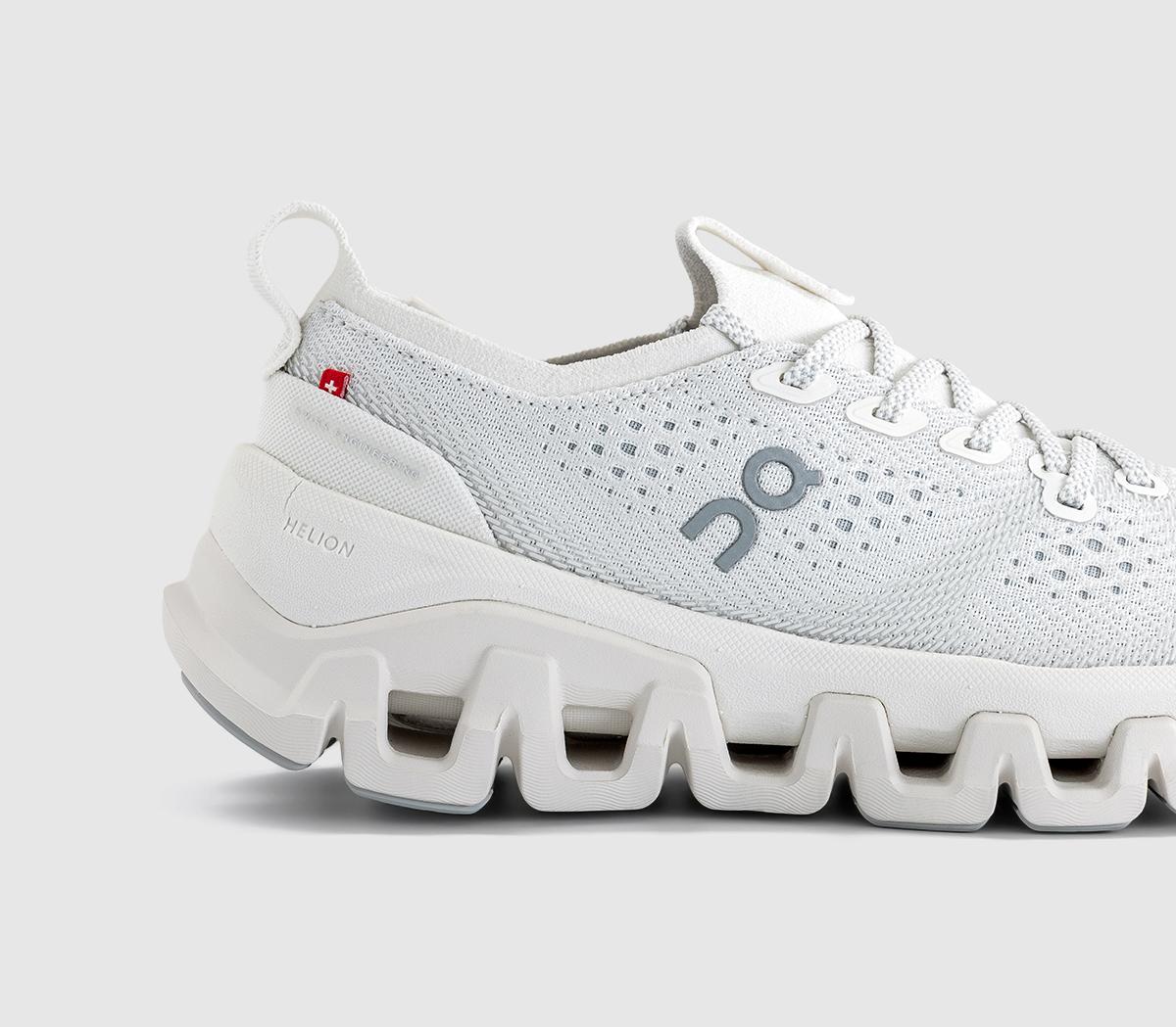OnCloud X Tempo TrainersIvory Ice F