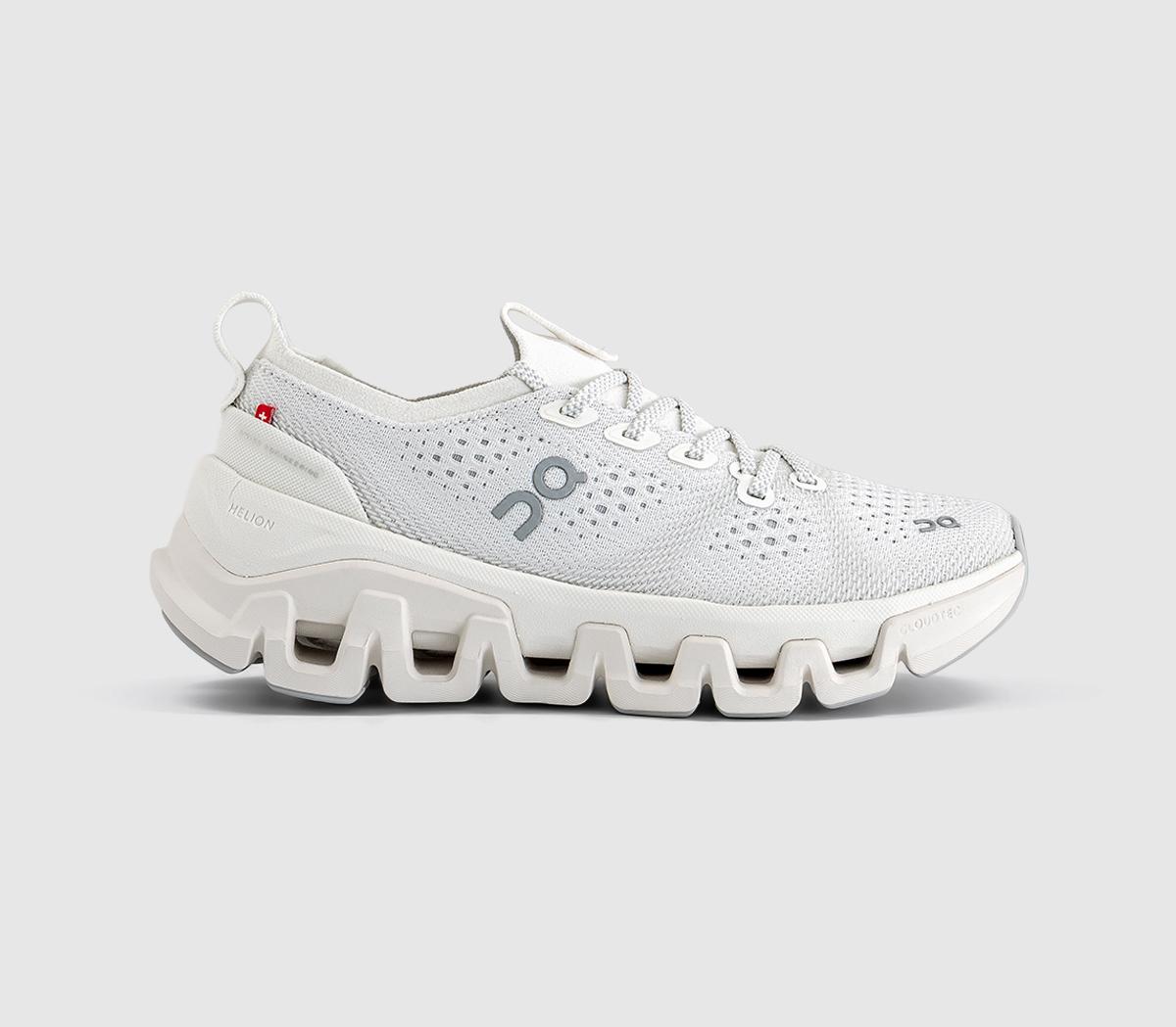 On Cloud X Tempo Trainers Ivory Ice F In  Natural in Women's Size 4.5, Offspring