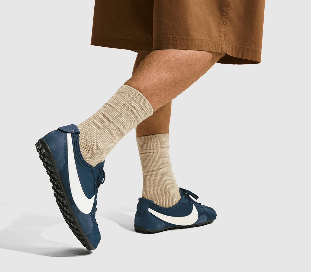NikeMoon Shoe TrainersMidnight Navy Sail Black