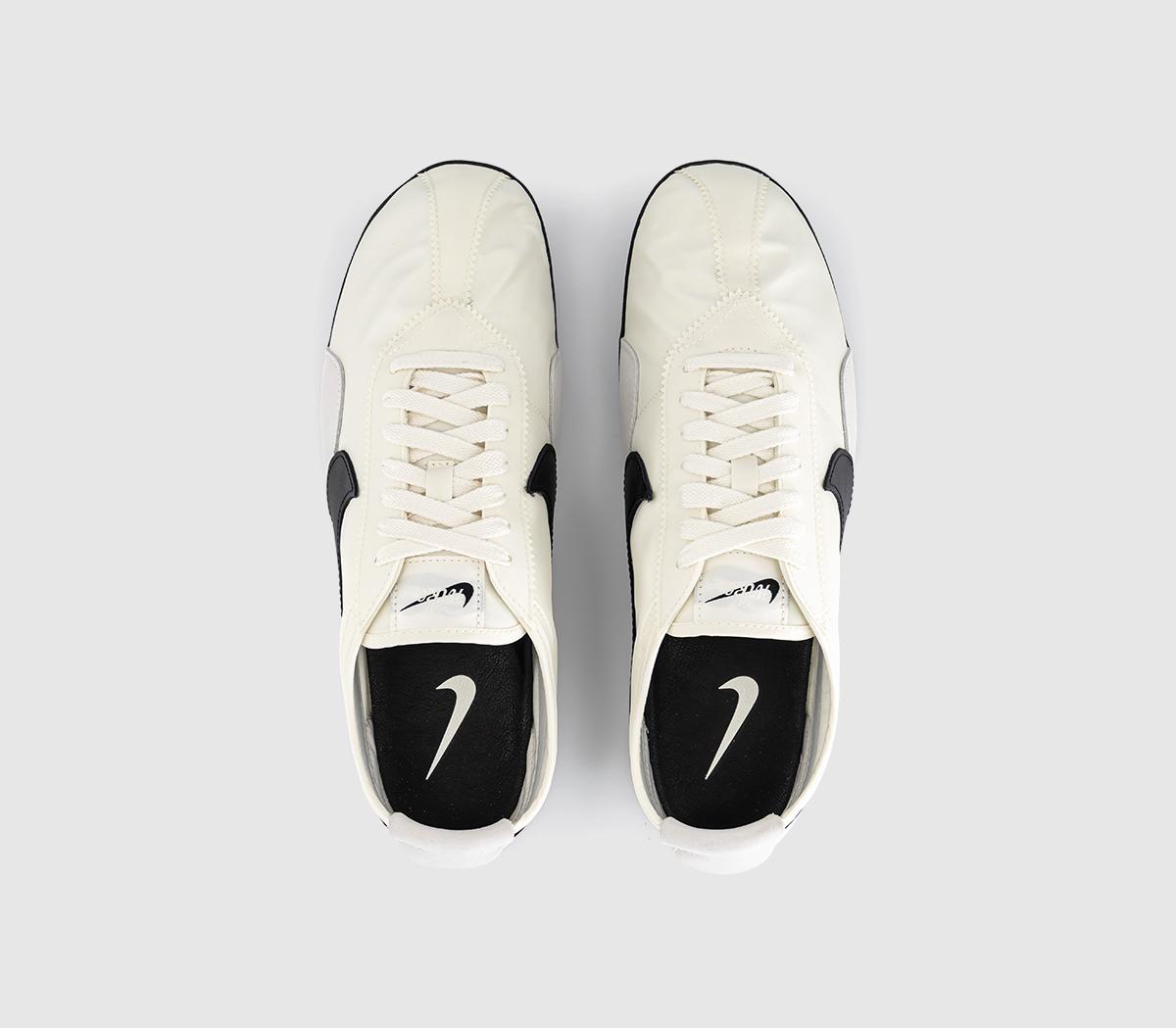NikeMoon Shoe TrainersSail Black Sail