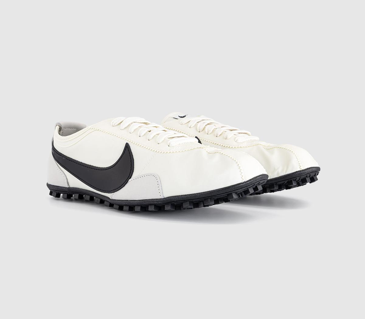 NikeMoon Shoe TrainersSail Black Sail