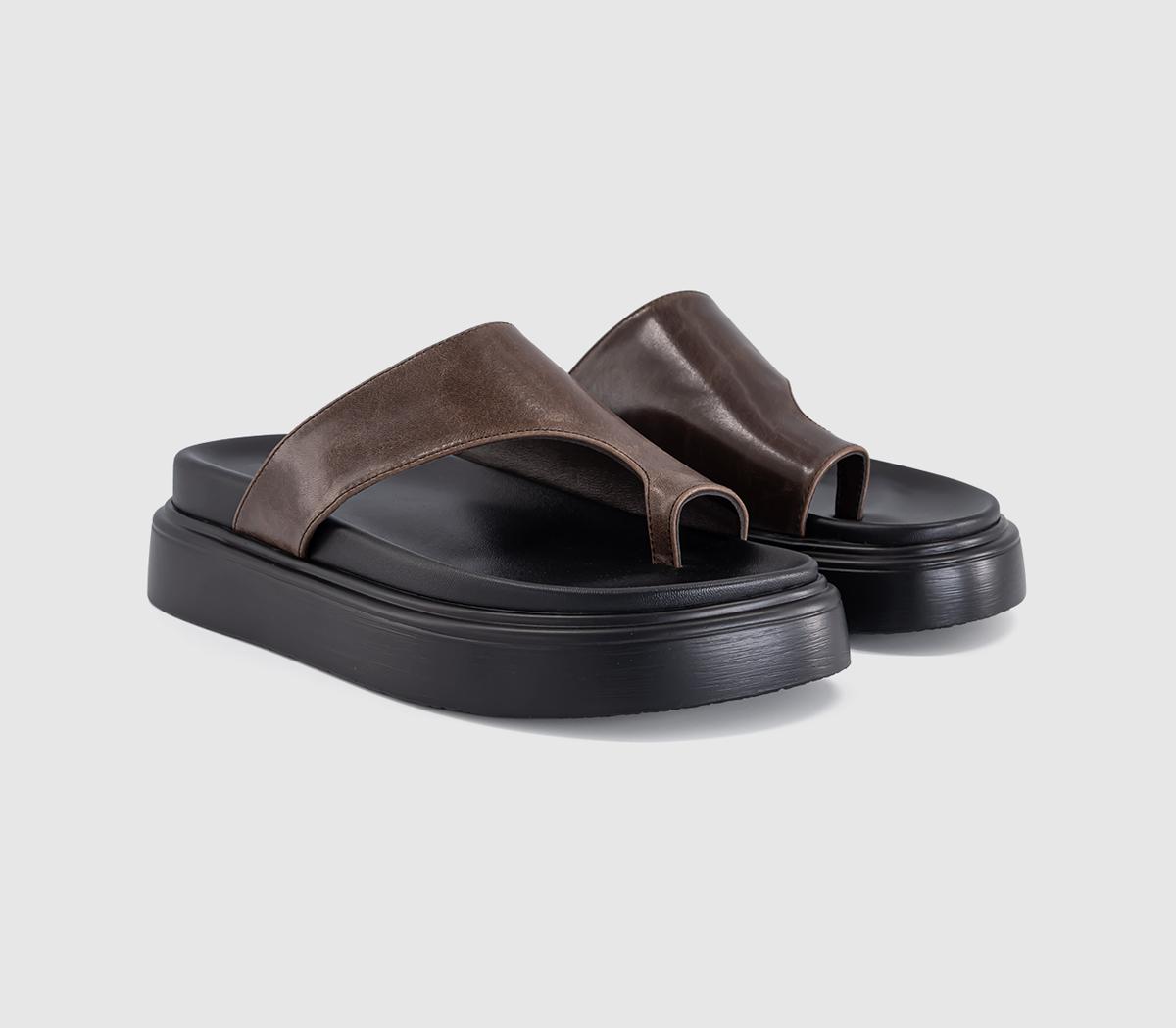 Tony BiancoJazzy Toe Loop SandalsChocolate Vintage
