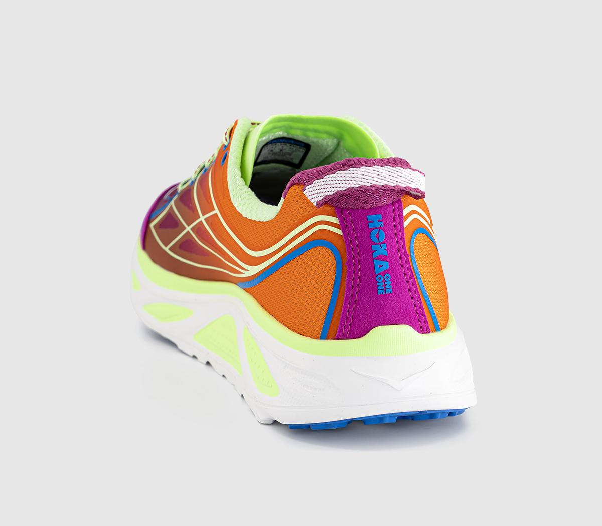HOKAHuaka Pro TrainersFuchsia Neon Yuzu