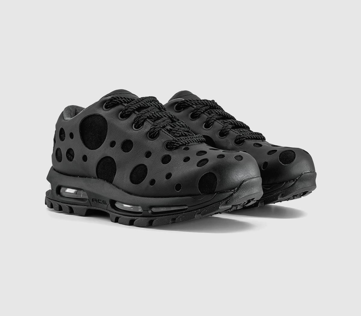 NikeAir Max Goadome Low TrainersBlack Black Holes