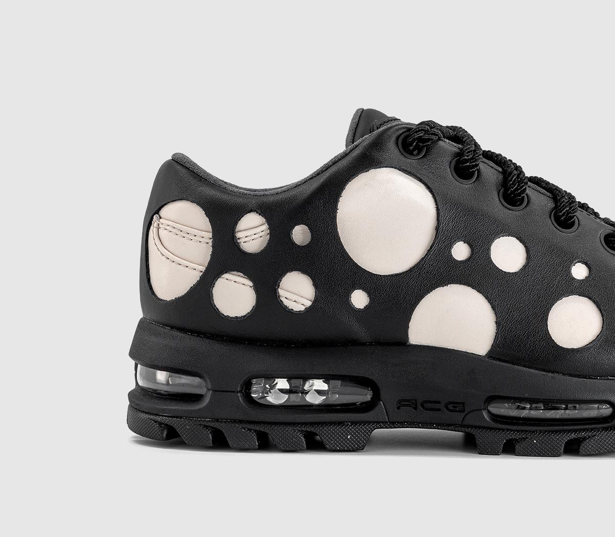 NikeAir Max Goadome Low TrainersBlack White Holes