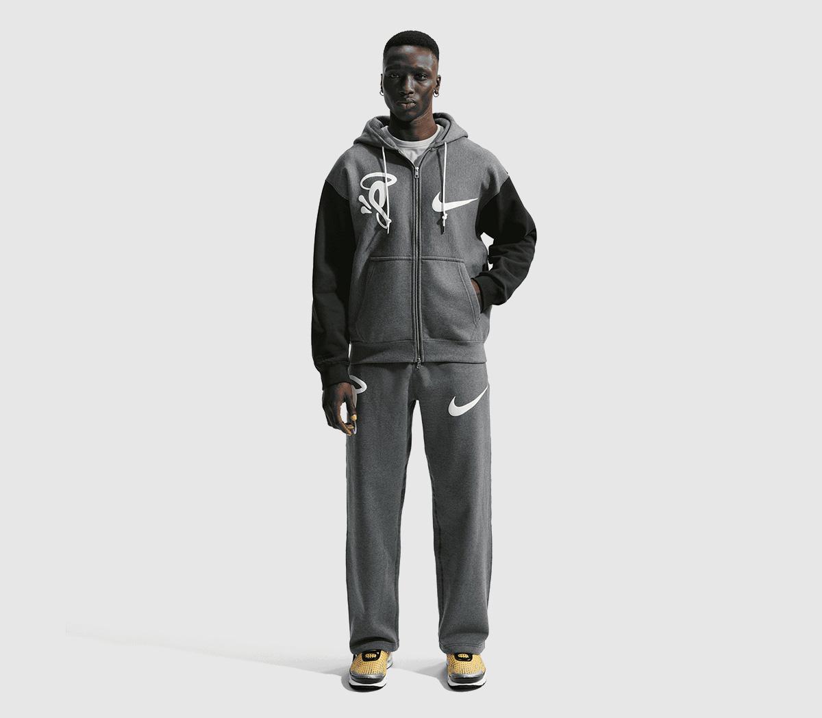 NikeCentral Cee Syna World FZ Fleece HoodieCharcoal Heather Black